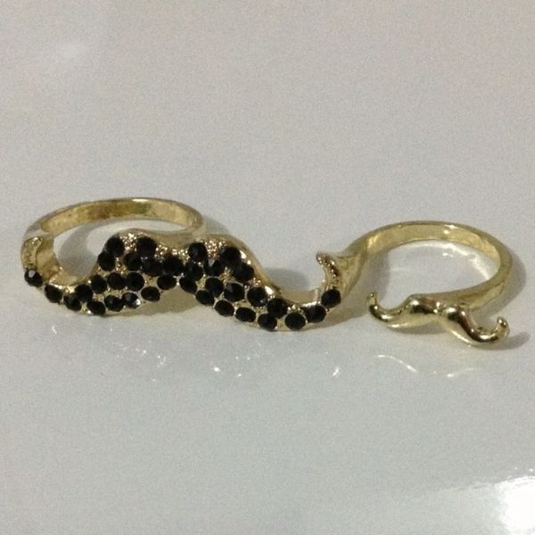Anel Duplo Bigodes